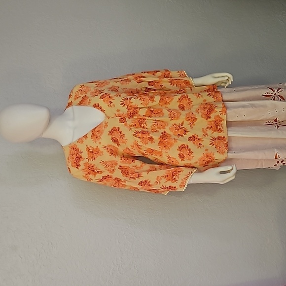 COUSIN EARL Yellow Floral Rose V-Neck Flare Sleeve Blouse - Picture 2 of 7